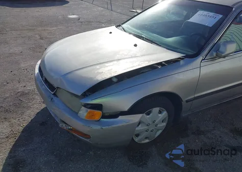 1997 Honda Accord Lx z USA, uszkodzony, nr VIN 1HGCD7234VA012141